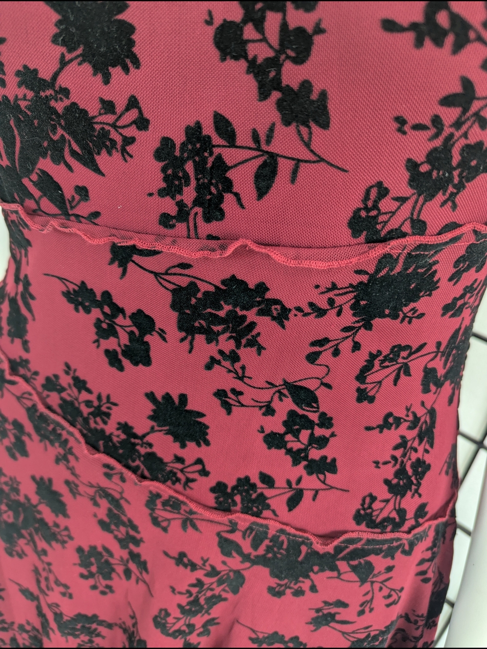 Cider Curve Spaghetti-Strap Dress in Burgundy with Velvet Black Flowers 0XL - Picture 4 of 6